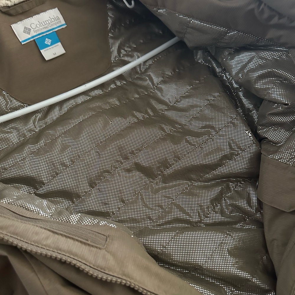 Columbia Women's Brown Ski Jacket - Picture 9 of 11